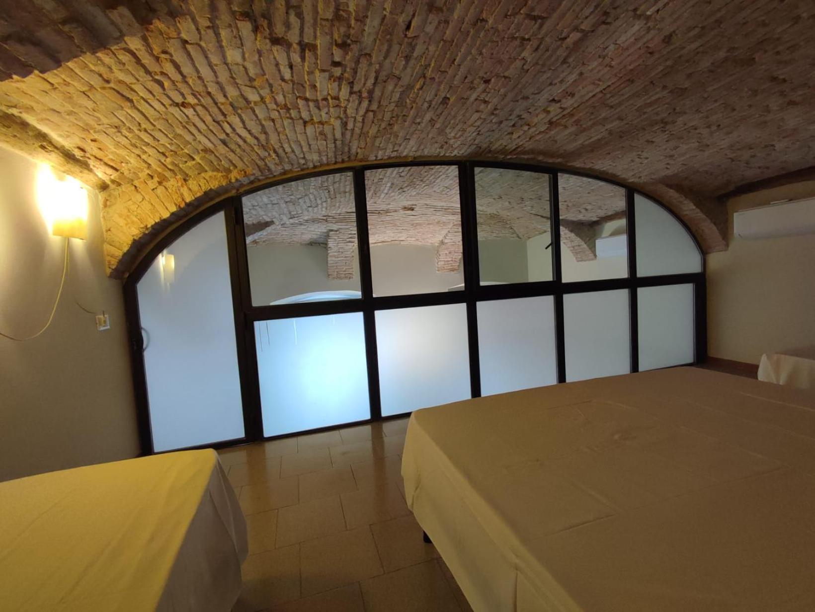 Casa Vacanze Bella-Host By Foresteria Bergamo Bella Kültér fotó